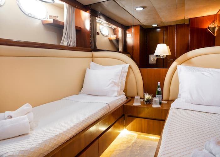 Twin Cabin, Superyacht Accomodation, superyacht rental Athens